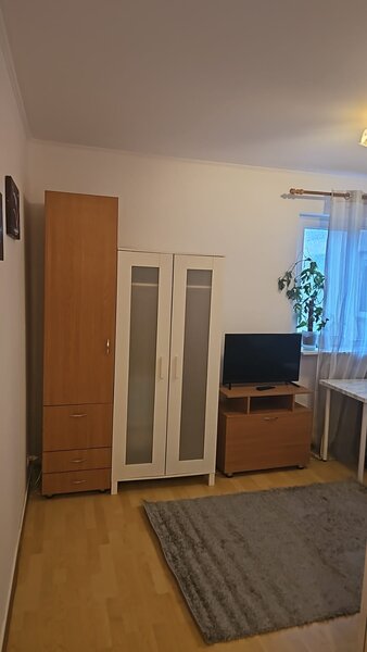 Drumul Taberei, AFI Palace, et. 4/10, garsoniera mobilata, metrou, piata